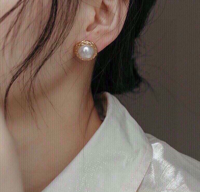 Ce1i*e earrings
